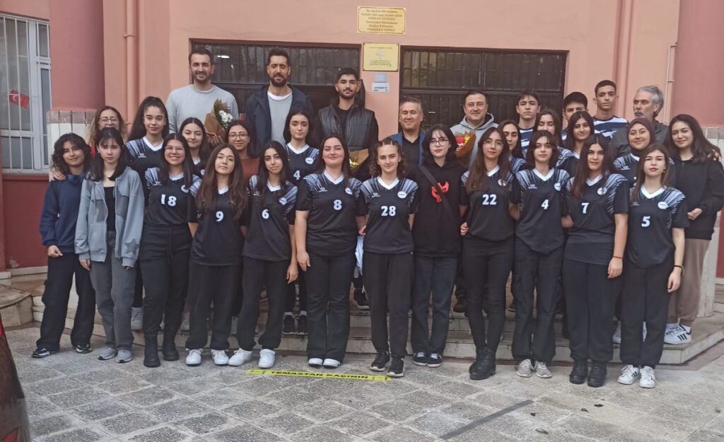 EFELERE YOĞUN İLGİ