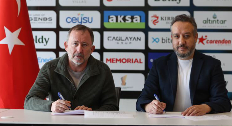 SERGEN YALÇIN, RESMEN ANTALYASPOR’DA