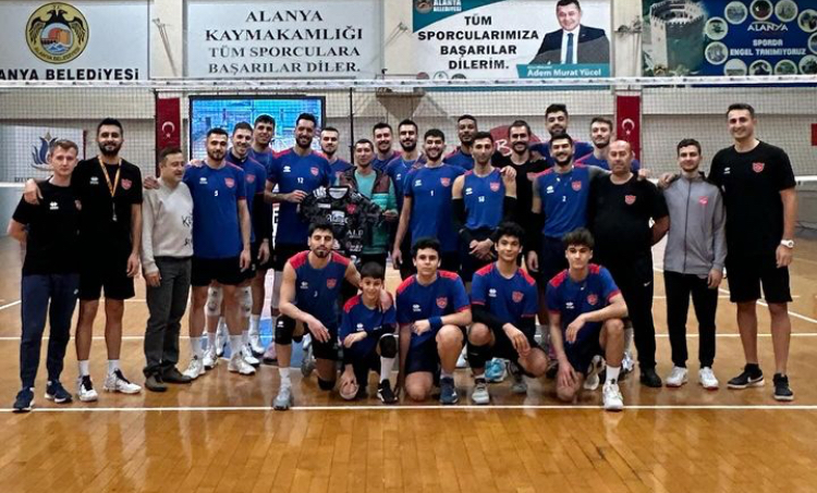 TOPRAK RAZGATLIOĞLU’NDAN ALANYA BELEDİYESPOR’A ZİYARET