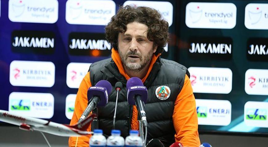 FATİH TEKKE:”BENCE OYUNCULARIM HER TÜRLÜ ALKIŞI HAK EDİYOR”