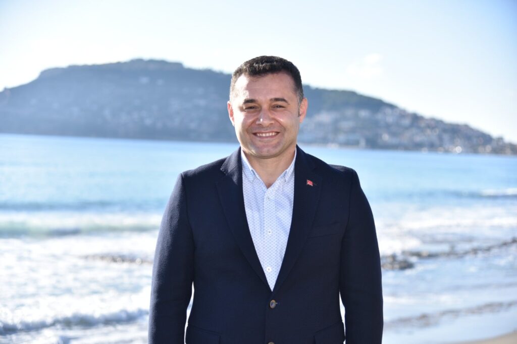 BAŞKAN YÜCEL’DEN REGAİP KANDİLİ MESAJI