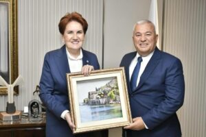 MERAL AKŞENER, MEHMET ŞAHİN İÇİN GELİYOR