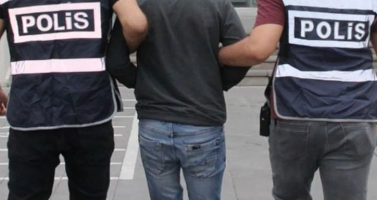 BANKA PERSONELİNİN DİKKATİ VATANDAŞIN PARASINI KURTARDI