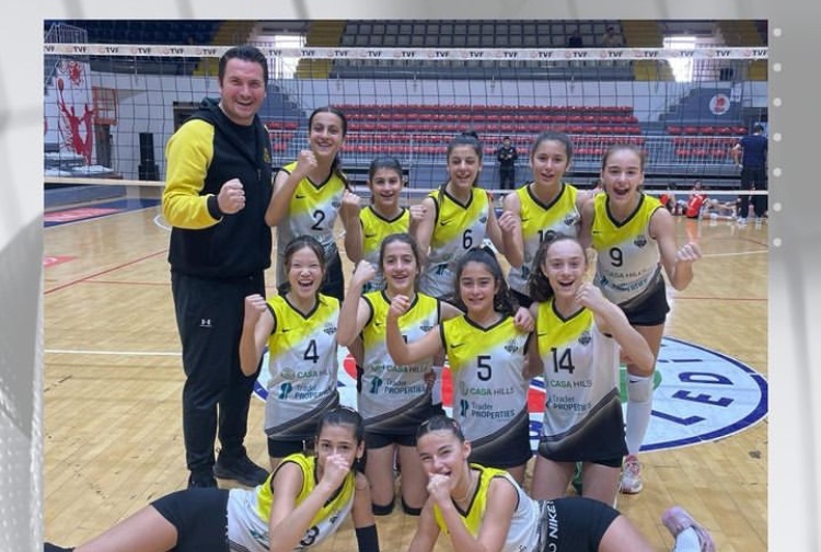 MURAT HOCA VE MİDİ KIZLARI, ANTALYA FİNALLERİ’NDE AÇI KOLEJİNİ MAĞLUP ETTİ