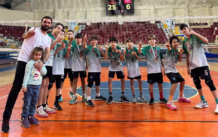 ÖHEP’İN KÜÇÜK EFELERİ, TÜRKİYE BÖLGE ŞAMPİYONU!