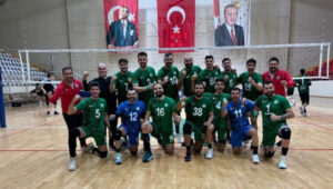 SERİK BELEDİYESPOR ERKEK VOLEYBOL TAKIMI, PLAY-OFF’LARA GALİBİYETLE BAŞLADI