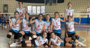 BAHÇEŞEHİR KÜÇÜK KIZ VOLEYBOL TAKIMI, YARI FİNALDE