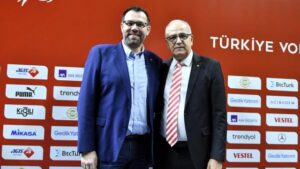 FİLENİN EFELERİ’NİN YENİ HOCASI CEDRİC ENARD