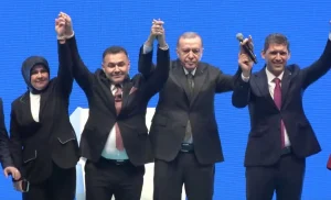 BAŞKAN YÜCEL, CUMHURBAŞKANI ERDOĞAN’A ZAFER SÖZÜ VERDİ