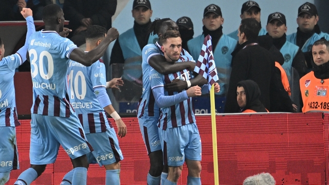 VİSCA ATTI TRABZONSPOR TURLADI, BAŞAKŞEHİR KUPAYA VEDA ETTİ