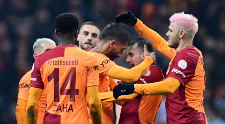 GALATASARAY, RİZESPOR KARŞISINDA 6 GOLLE ESTİ