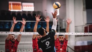 ALANYA’NIN EFELERİ LİDER’DEN SET ALDI, PUAN ALAMADI