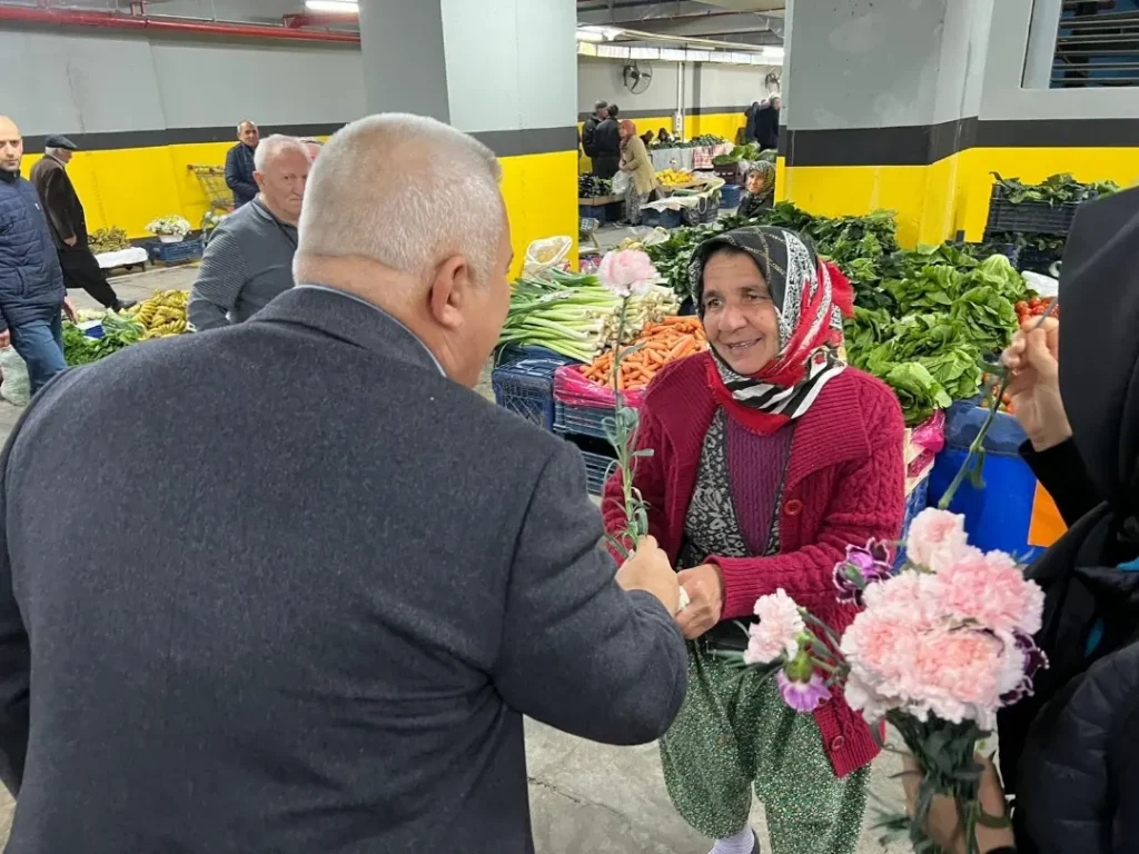 EMEKÇİ KADINLARA “MEHMET ŞAHİN ” SÖZÜ