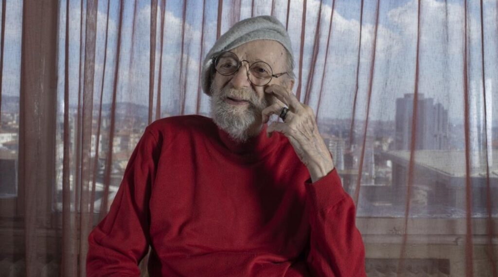 USTA OYUNCU HAYATINI KAYBETTİ