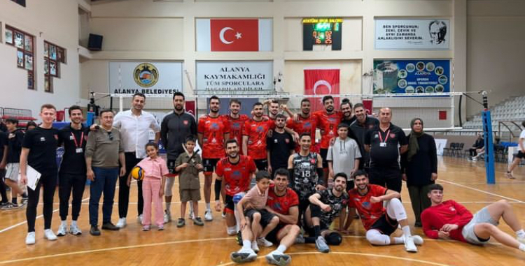 ALANYA’NIN EFELERİ, PLAY-OFF İLK MAÇINDA BURSA’YI DEVİRDİ