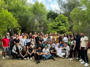 CHP’Lİ GENÇLER SEÇİMİN YORGUNLUĞUNU MANGAL PARTİSİYLE ATTILAR