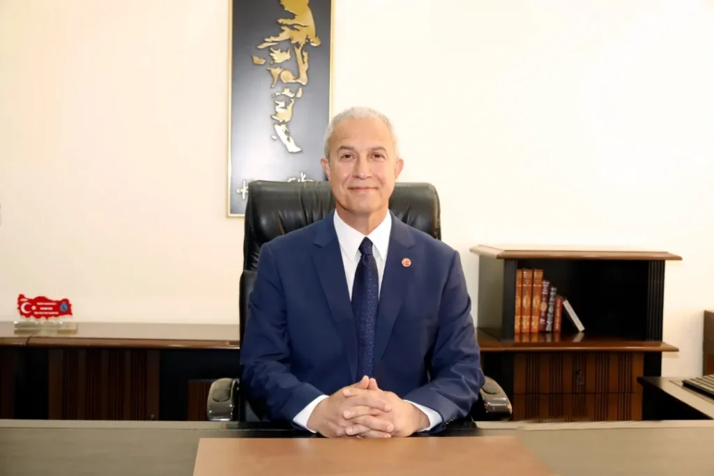 BAŞKAN ÖZÇELİK MALİ TABLOYU ASTI