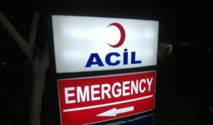 İHMAL YÜZÜNDEN BİR ÇOCUK YAŞAM MÜCADELESİ VERİYOR