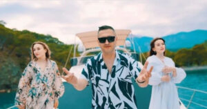 ÇABA, EROS İLE MÜZİK LİSTELERİNDE TRENDLERİ HEDEFLİYOR