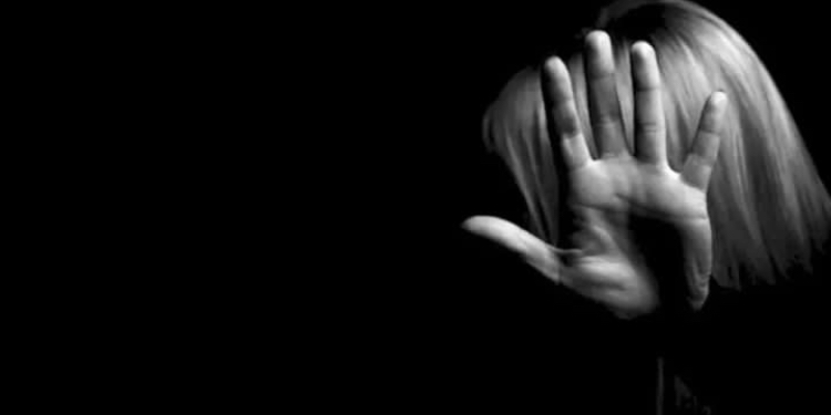 YILLARCA BABA TACİZİNE UĞRAYAN KIZ DEVLET KORUMASINDA