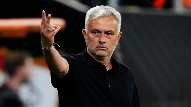 FENERBAHÇE’NİN YENİ HOCASI JOSE MOURİNHO