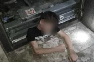 ASANSÖRE SIKIŞAN MÜLTECİ ÇOCUK İŞÇİ HAYATINI KAYBETTİ