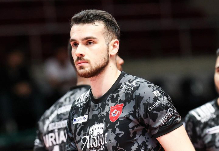 İRFAN ÇETİNKAYA, 1 YIL DAHA ALANYA BELEDİYESPOR’DA