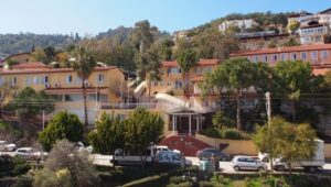 CUMHURİYET EĞİTİM VAKFI ATAĞA KALKTI,