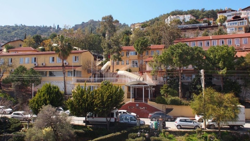 CUMHURİYET EĞİTİM VAKFI ATAĞA KALKTI,