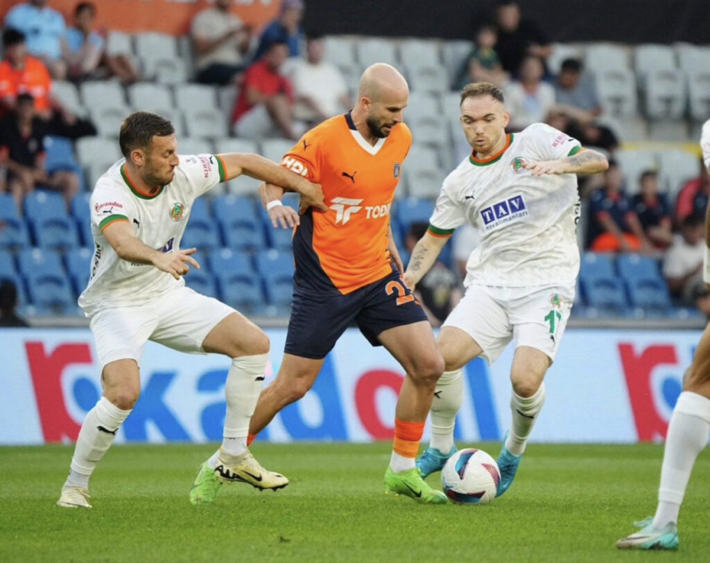 ALANYASPOR, BAŞAKŞEHİR’E MAĞLUP OLDU