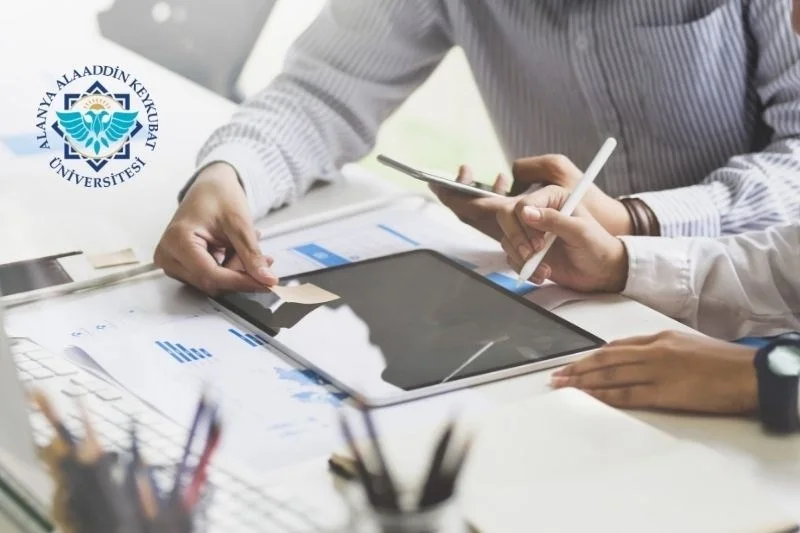 ALKÜ ERASMUS’TA BAŞARILARINI ARTIRARAK İLERLİYOR