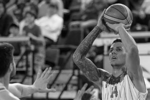 MİLLİ BASKETBOLCU İLKAN KARAMAN, HAYATINI KAYBETTİ