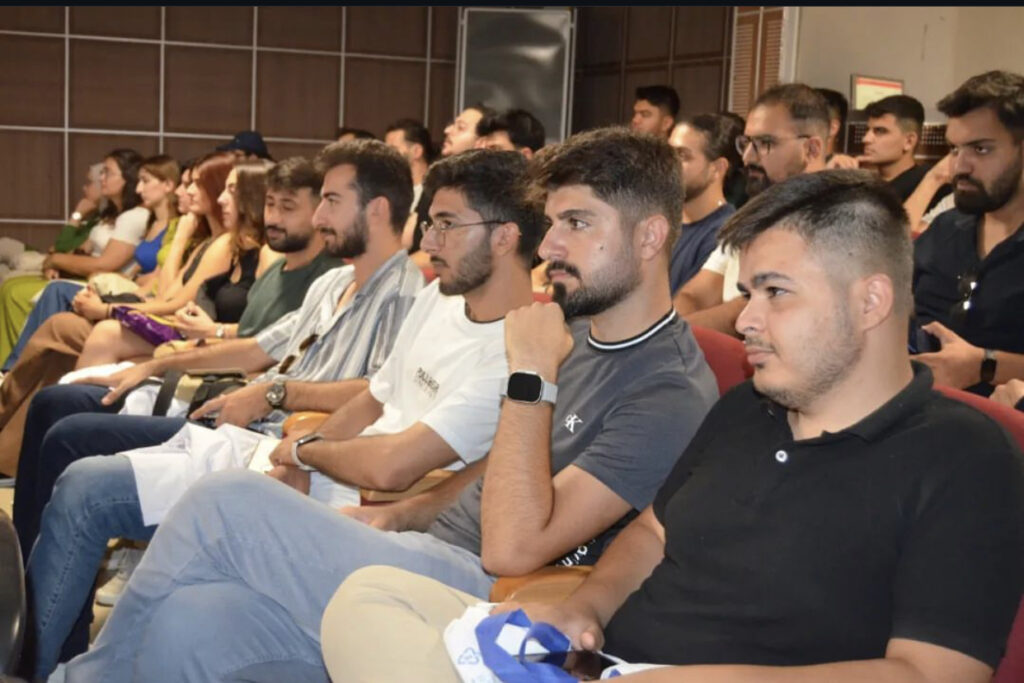 STAJYER HEKİMLERE İŞ SAĞLIĞI VE GÜVENLİĞİ EĞİTİMİ VERİLDİ