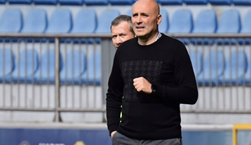 KASIMPAŞA, SAMİ UĞURLU İLE YOLLARI AYIRDI