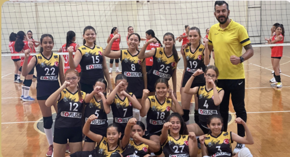 MASK’IN MİDİ KIZLARI, GELİŞİM LİGİ’NDE 2’DE 2 YAPTI