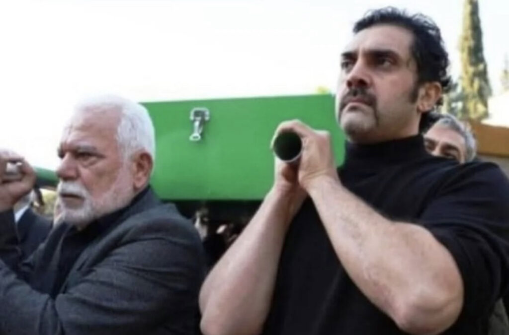 ALANYA’DA KAZADA HAYATINI KAYBEDEN ŞARKICI BAYHAN’IN BABASI TOPRAĞA VERİLDİ