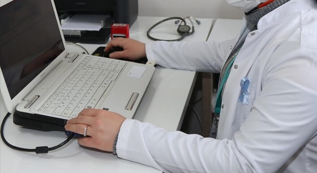 SAĞLIK BAKANI MEMİŞOĞLU’NDAN “AİLE HEKİMLİĞİ” AÇIKLAMASI