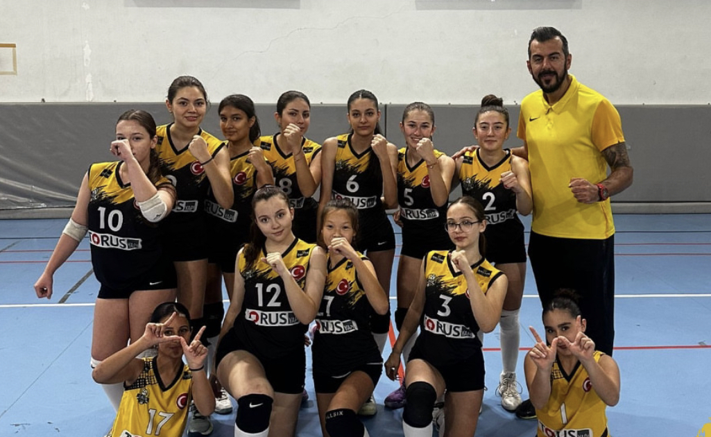 ÇEKİŞMELİ GEÇEN MÜCADELEDE MASK’IN YILDIZLARI ÜSTÜN ÇIKTI