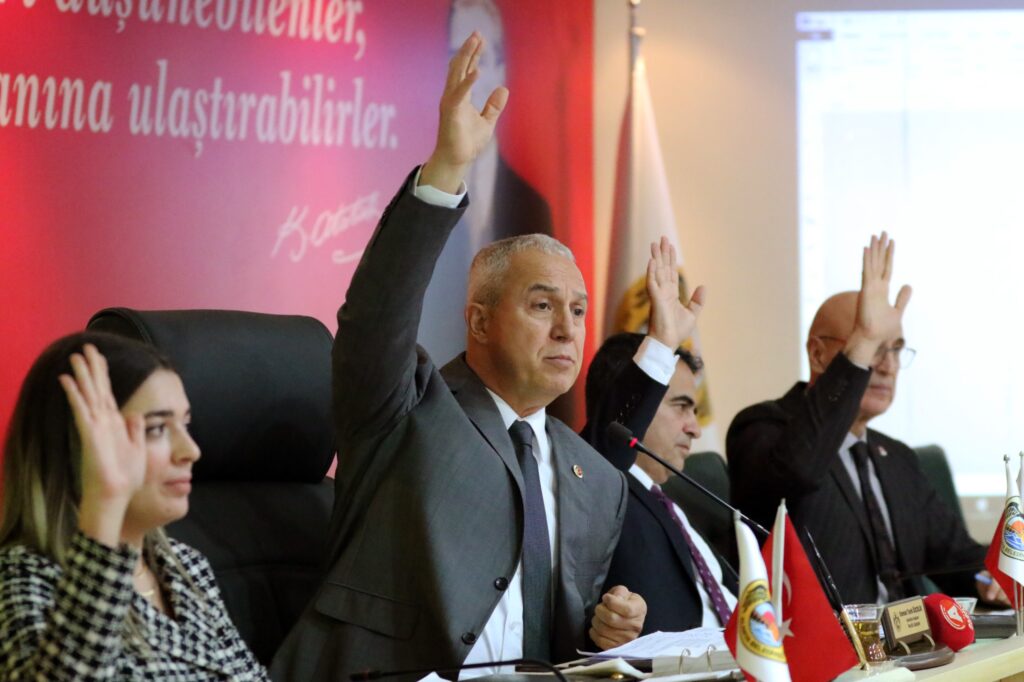 ALANYA BELEDİYESİ TARİHE GEÇEN HİZMETLERE İMZA ATIYOR