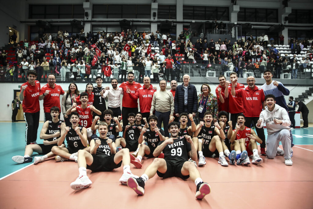 U16 ERKEK MİLLİ VOLEYBOL TAKIMIMIZ, AVRUPA ŞAMPİYONASI’NDA