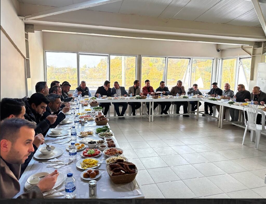 BAŞKAN CELİL KARA, MÜSİAD ÜYELERİYLE KAHVALTIDA BULUŞTU