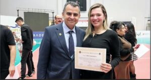 ALSAV ZEYBEK KURSLARI İLK MEZUNLARINI VERDİ