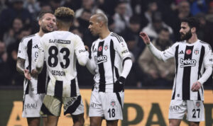 BEŞİKTAŞ, DERBİ’DE TRABZONSPOR’U 2 GOLLE GEÇTİ