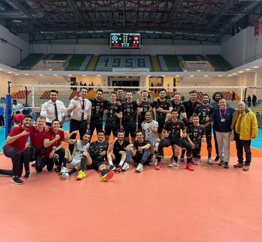 ALANYA’NIN EFELERİ, BURSA’YI 3-1’LE GEÇTİ