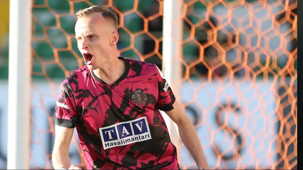 ALANYASPOR, 2-0’DAN DÖNDÜ, ADANA DEMİRSPOR’U 3 GOLLE GEÇTİ