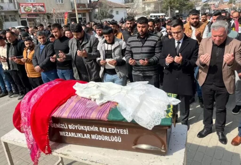 DENİZLİ, MİNİK NAZLI’YI SON YOLCULUĞUNDA YALNIZ BIRAKMADI