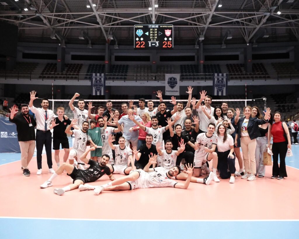 ALANYA’NIN EFELERİ, LİGİ 5.Cİ SIRADA BİTİRDİ! CEV CHALLENGE CUP’A GİTME HAKKI KAZANDI!