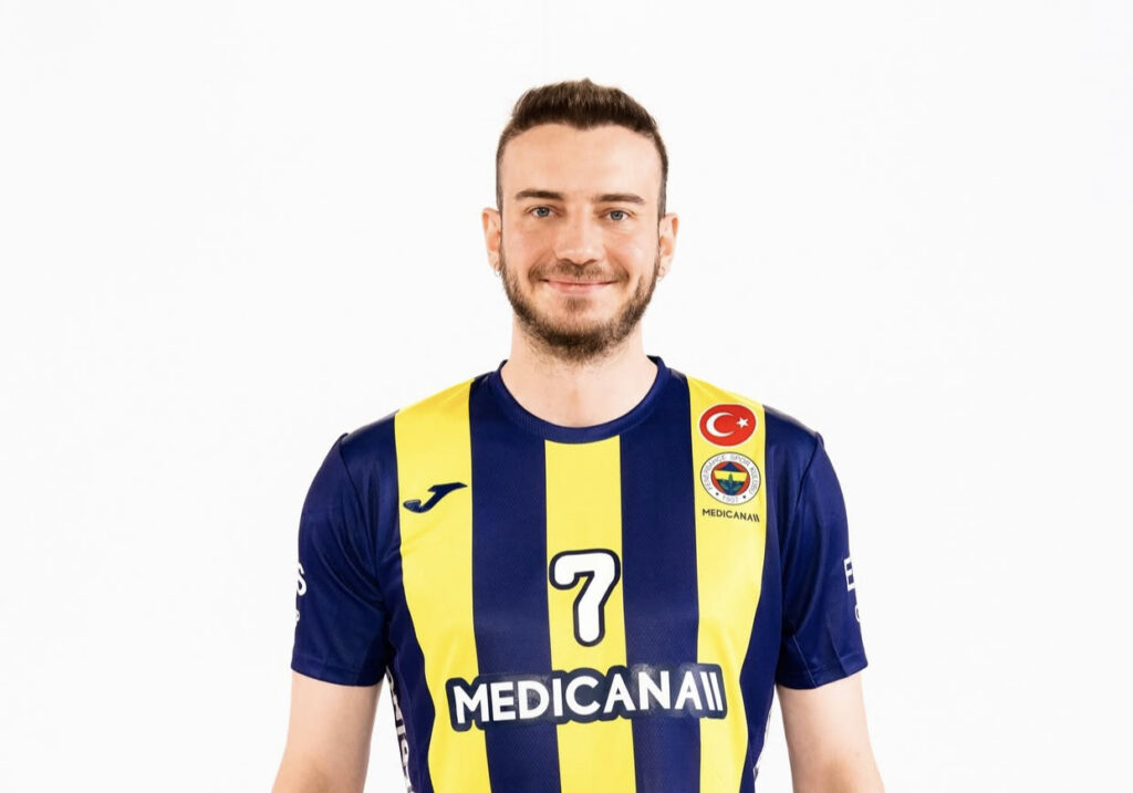 ORTA OYUNCU ÇAĞATAY DURMAZ, ALANYA BELEDİYESPOR’DA