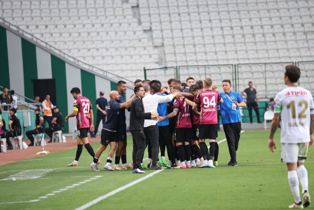 ALANYASPOR, KONYASPOR’U MAĞLUP ETTİ VE SÜPER LİGDE KALMAYI GARANTİLEDİ