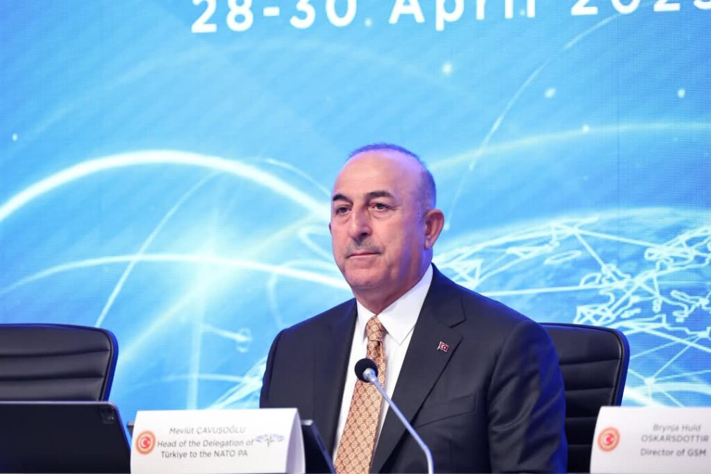 MEVLÜT ÇAVUŞOĞLU’NDAN “TERÖRSÜZ TÜRKİYE ” MESAJI: